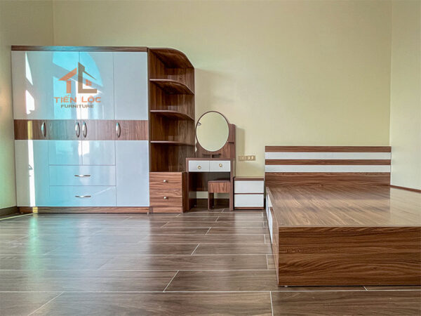 bàn trang điểm gỗ mdf